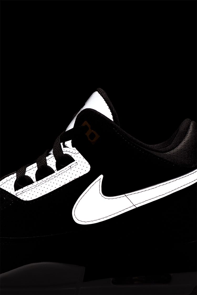 Air Jordan III Retro TH Release Date. Nike SNKRS