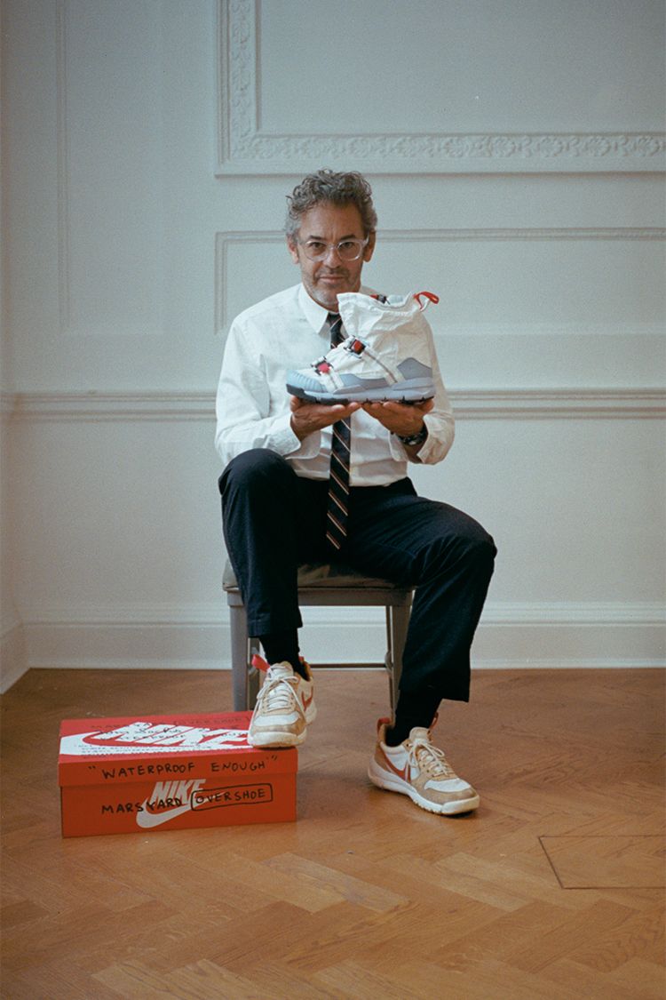 TOM SACHS × NIKE MARSYARD OVERSHOE