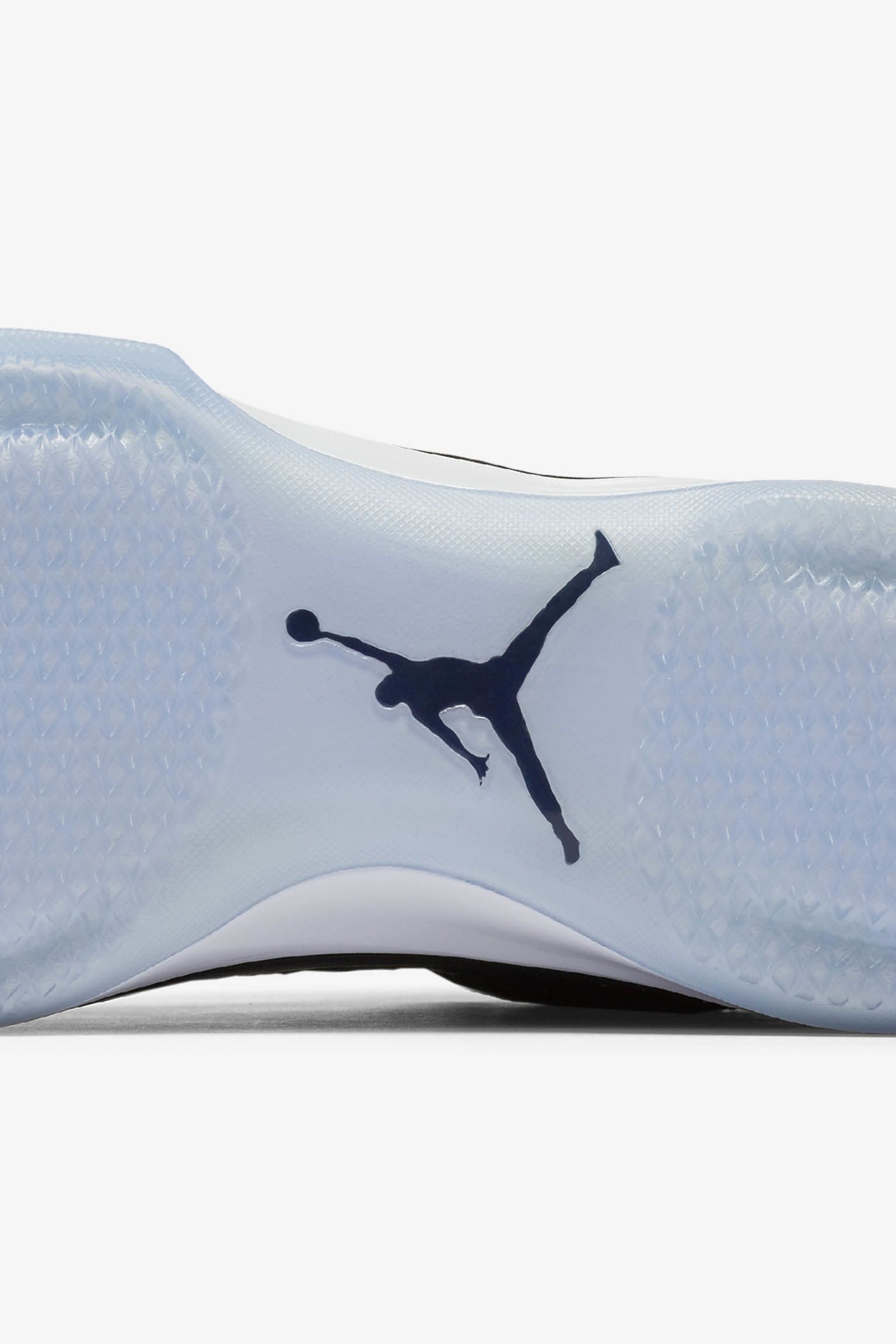 Exquisito Acostumbrados a Críticamente Air Jordan XXXI Low 'Black & White' Release Date. Nike SNKRS