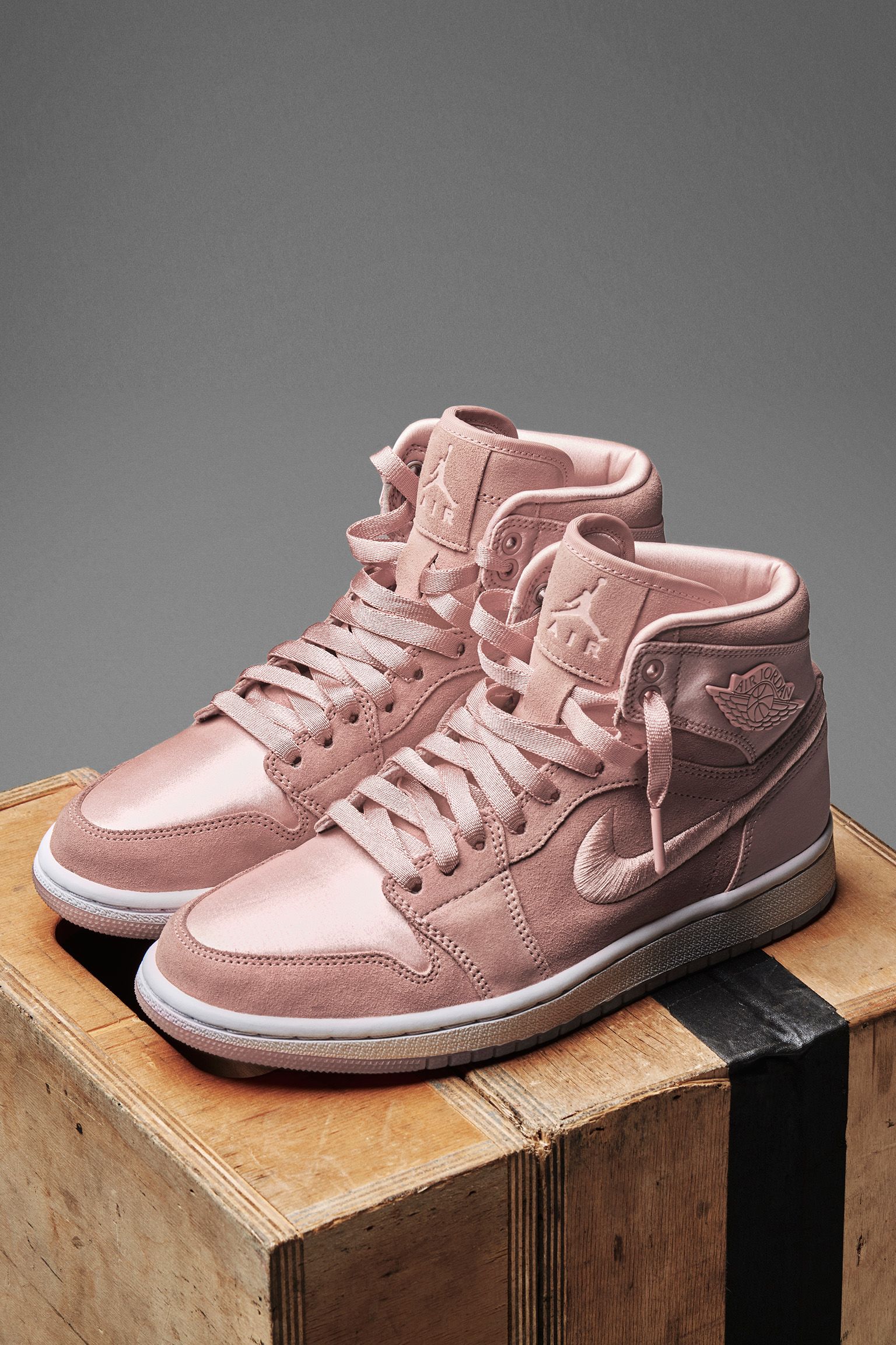nike air jordan 1 collection