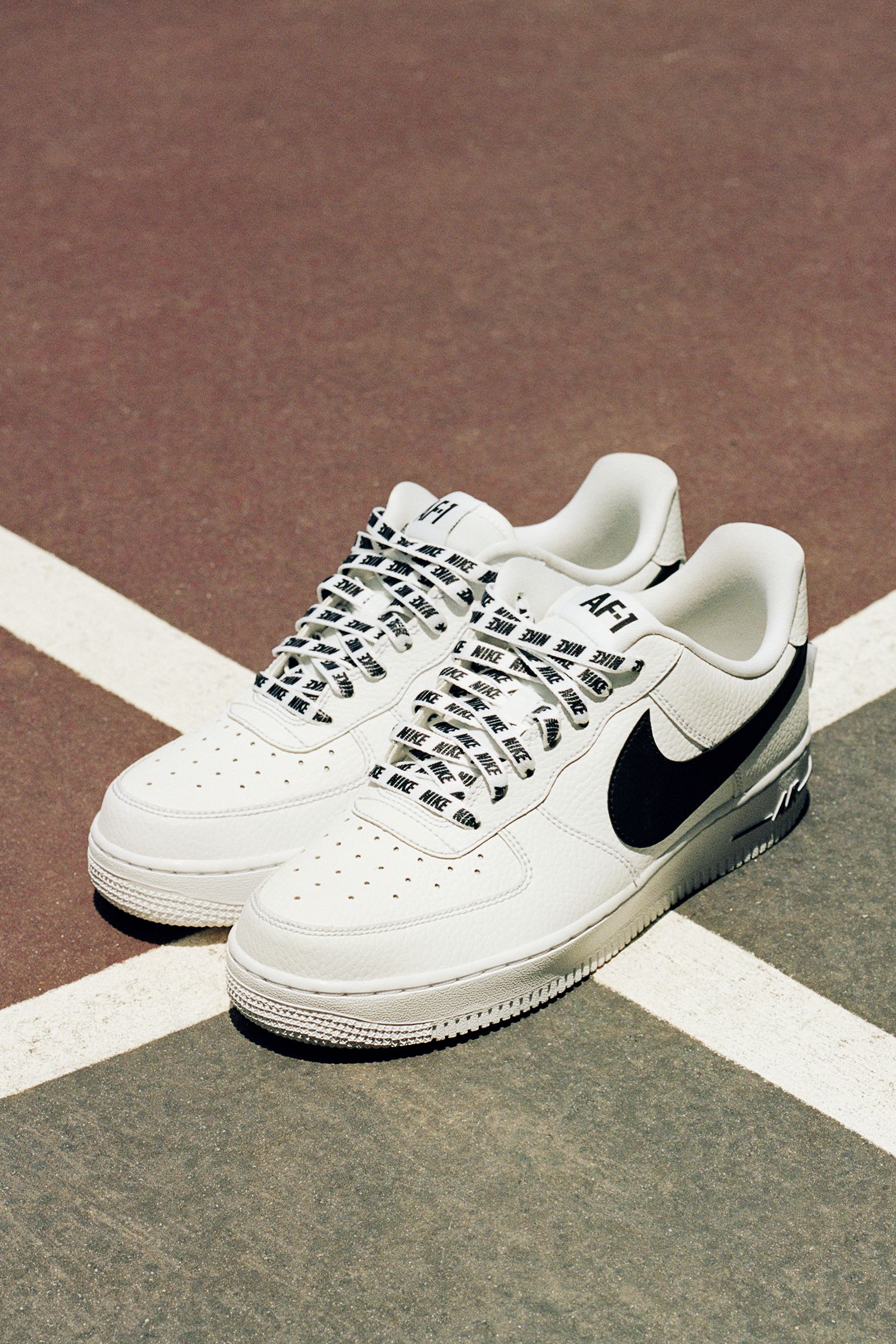 ナイキ エア フォース 1 LOW NBA 'White & Black' 発売日. Nike