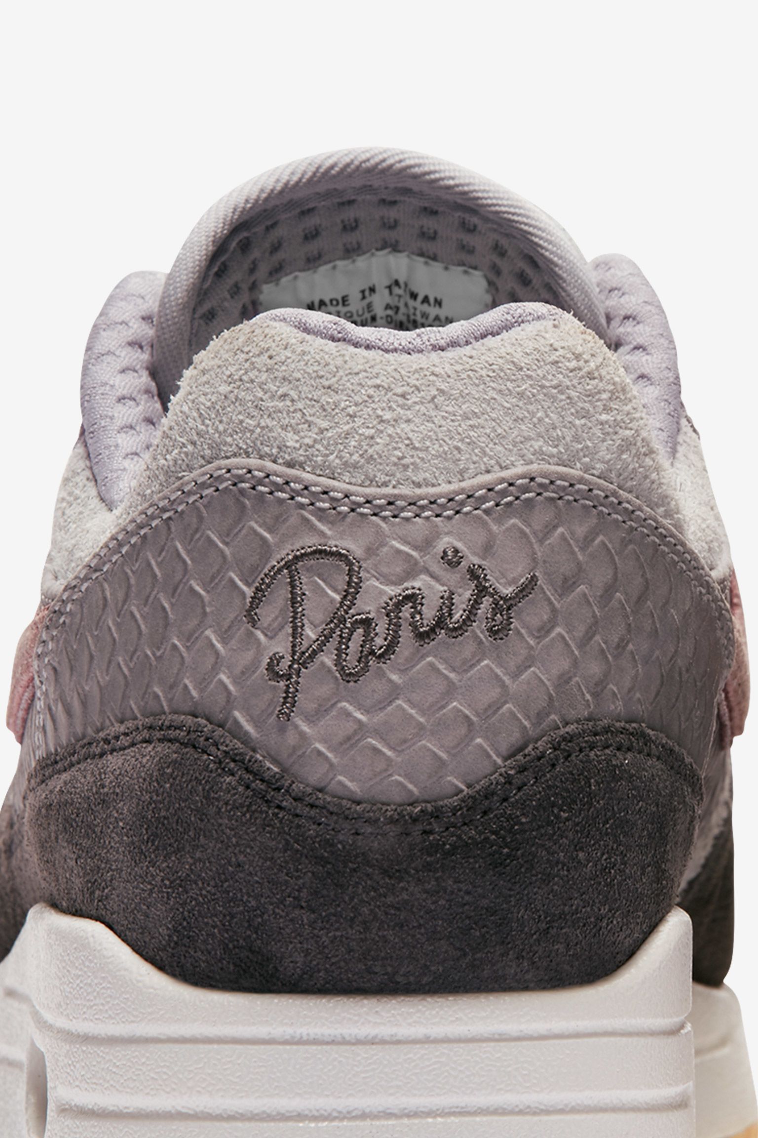 air max 1 paris bespoke