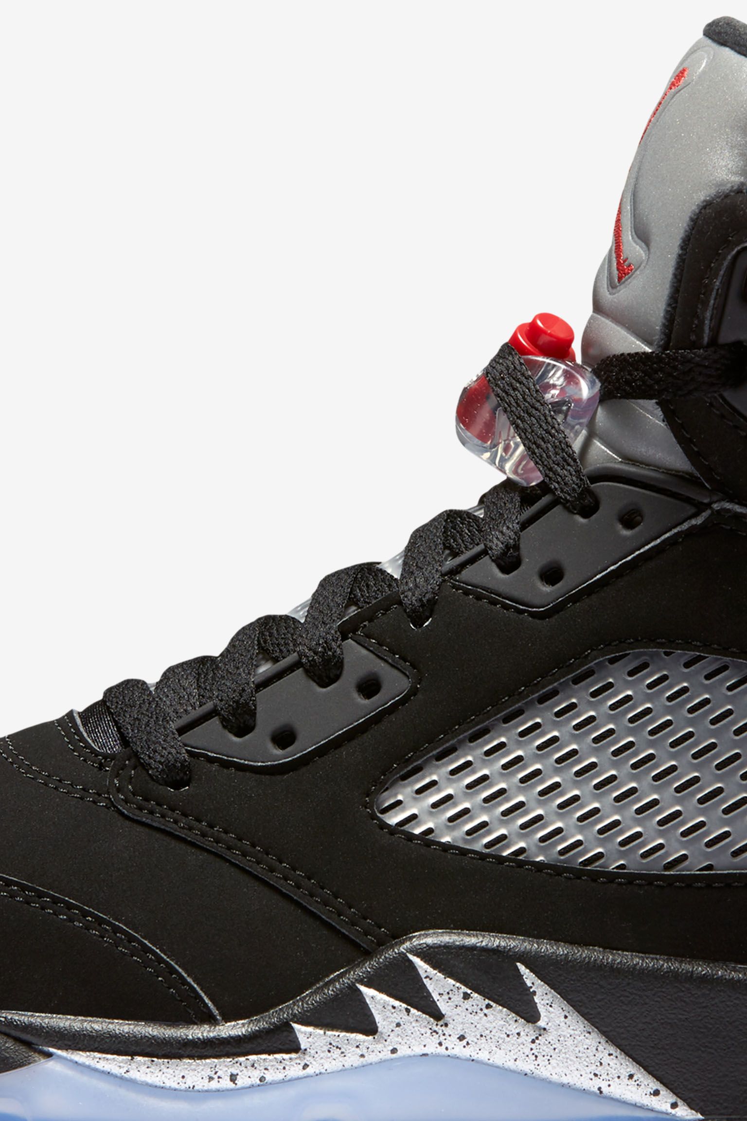 Air Jordan 5 'Metallic Silver' Date. Nike SNKRS
