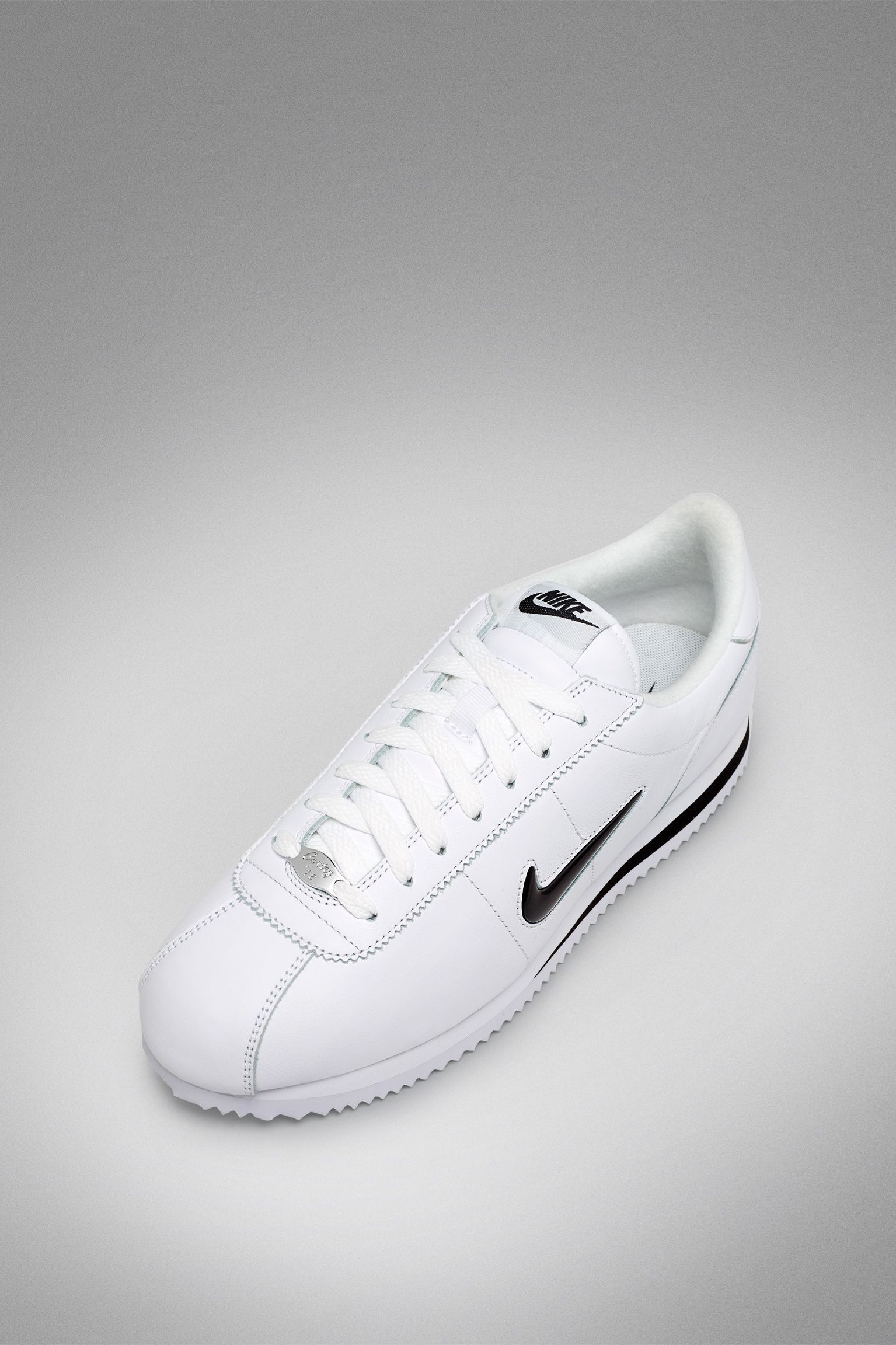 Nike Cortez Jewel 'White Black' Release Nike GB