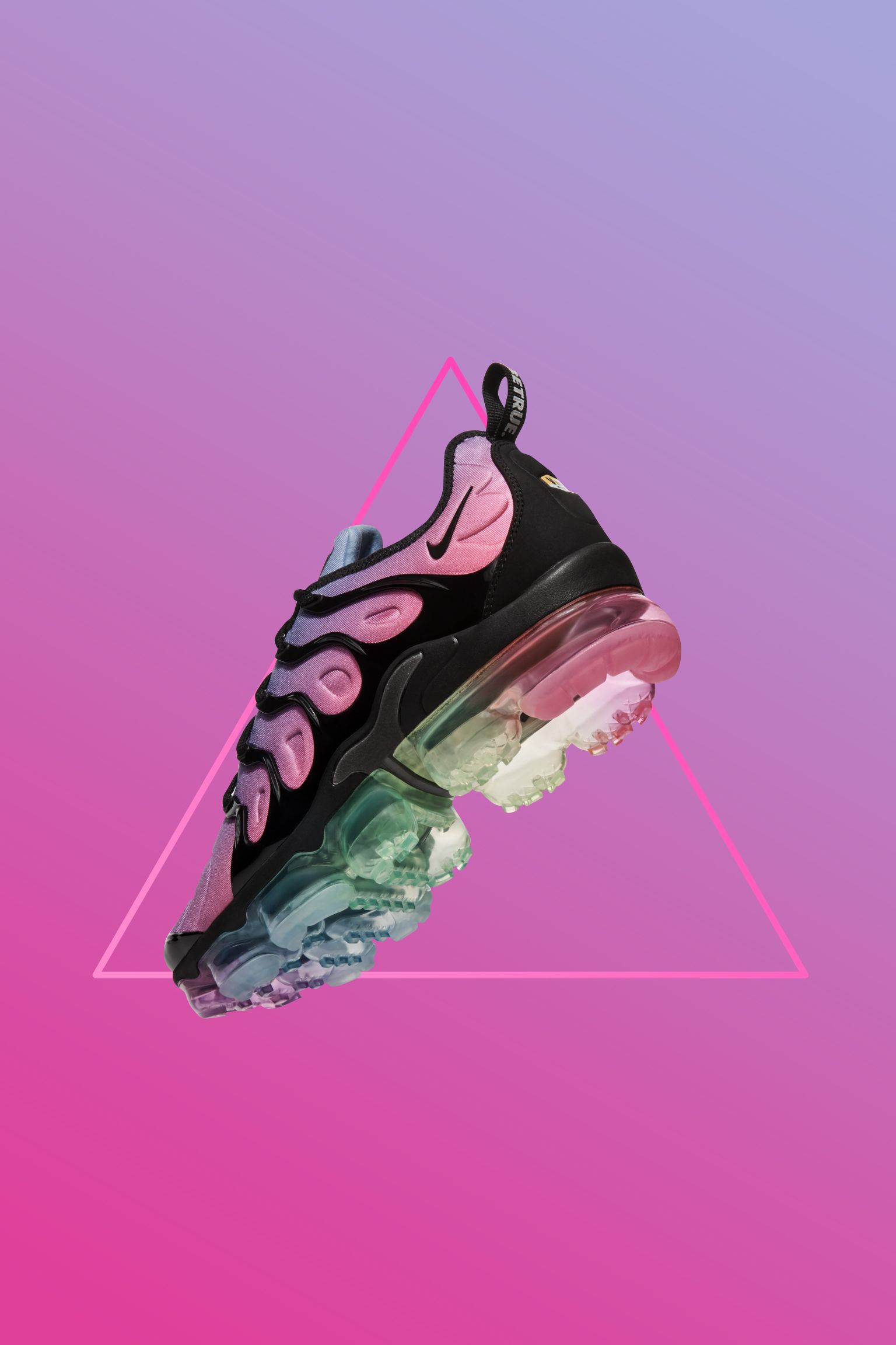 vapormax plus be true womens