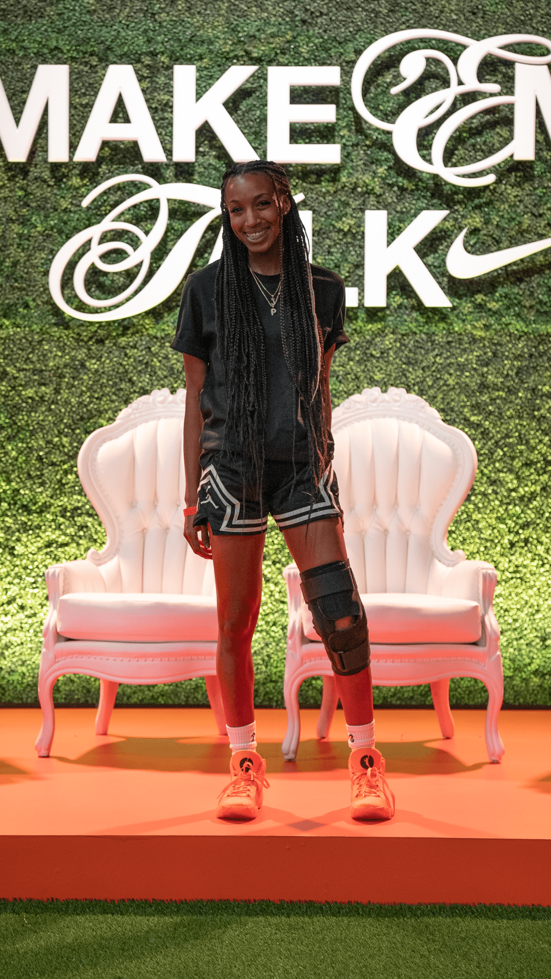 【NIKE公式】Street SNKRS：Tea Garden and Stage 23