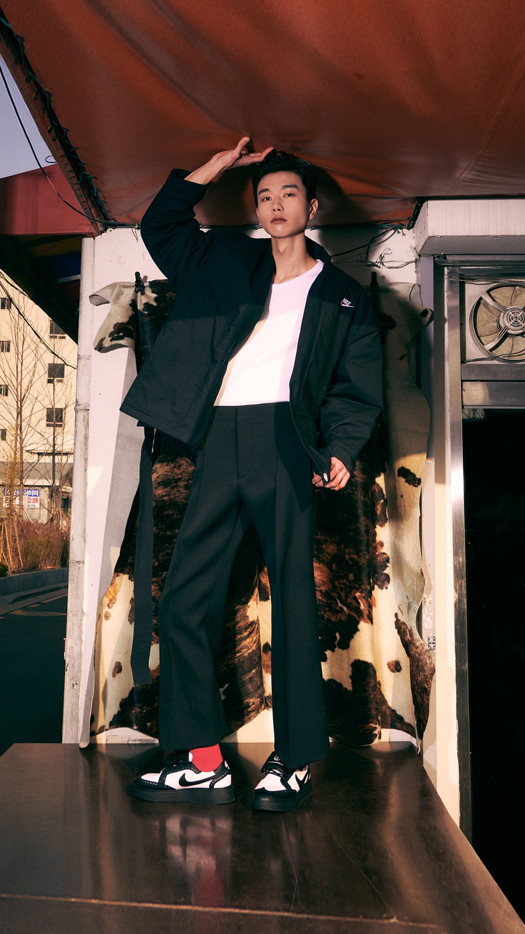 SNKRS Style: Nike Kwondo 1 x PEACEMINUSONE