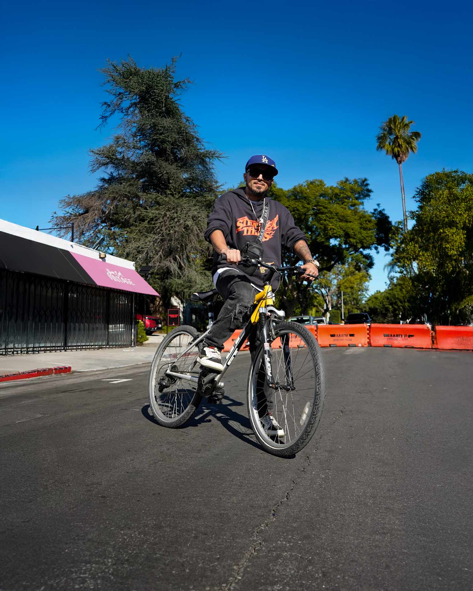 Street SNKRS: Stranger Things: The Last Ride