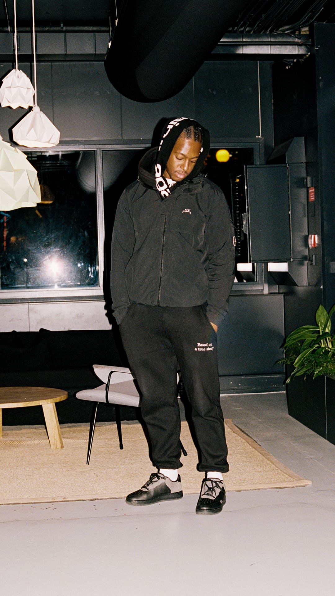 Street SNKRS : Sneaker Sisterhood x Caramel Rock