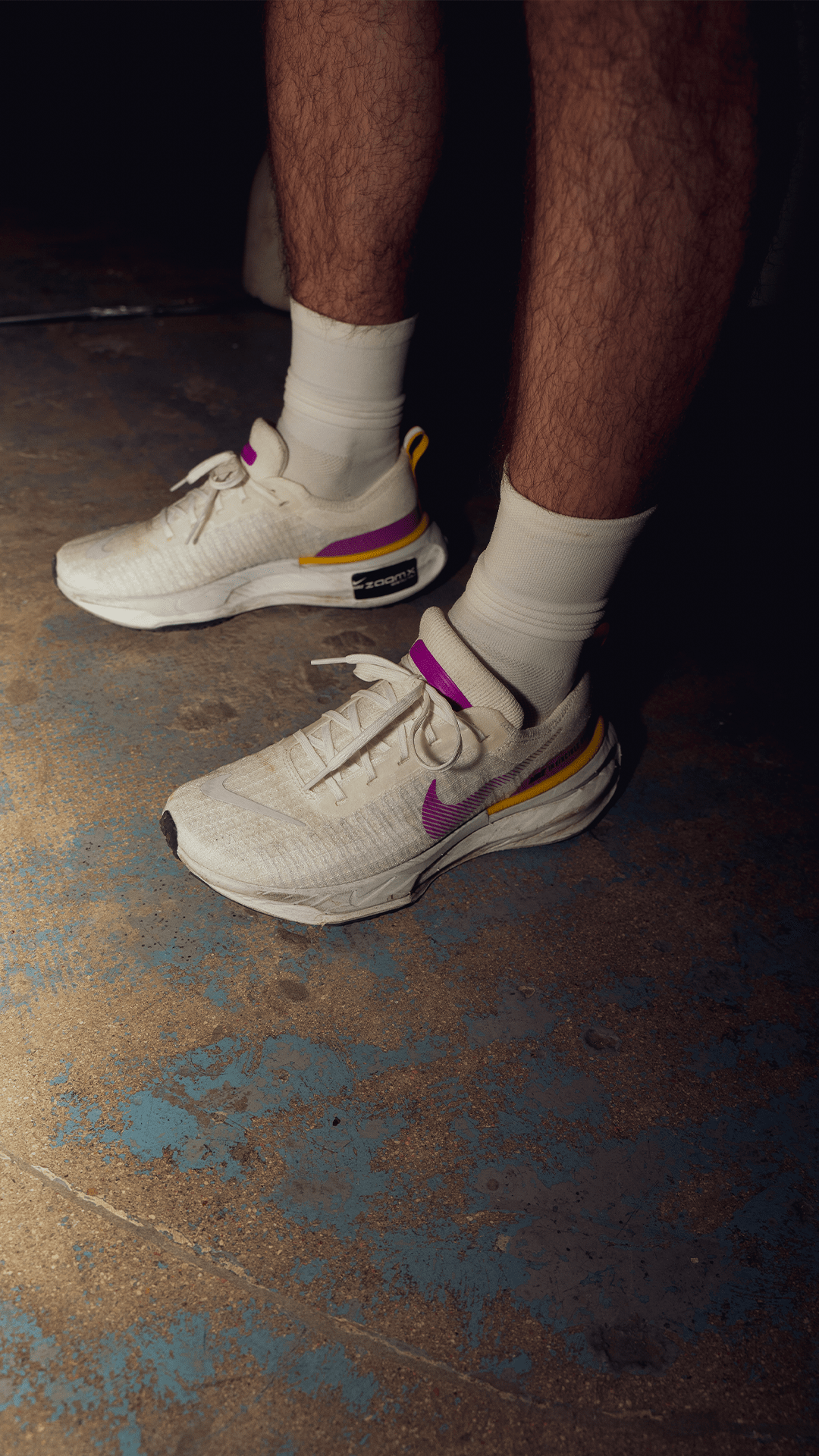 Street SNKRS – Nike x Patta Running Team: Crew Love.