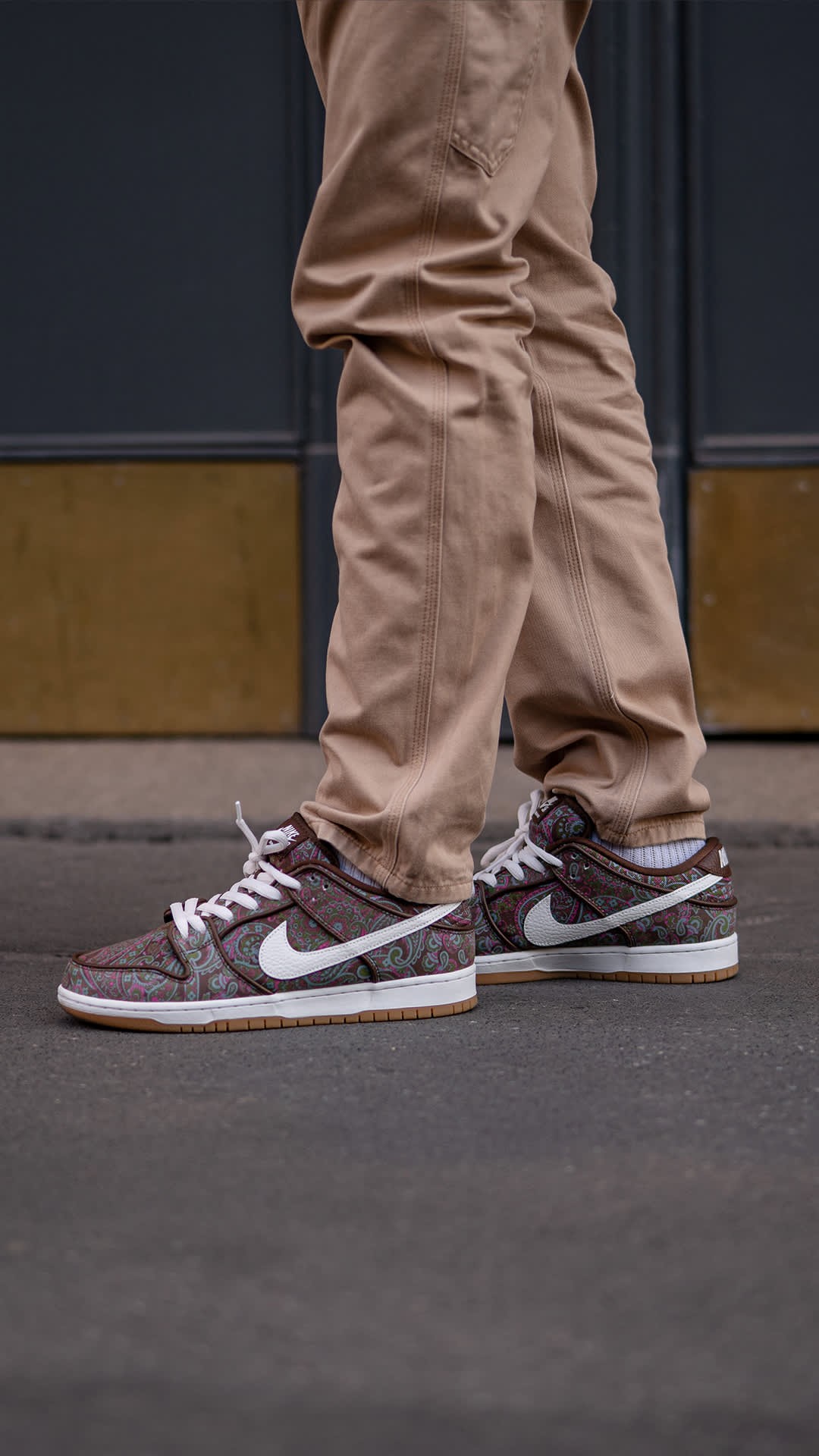 Street SNKRS: Milan (Version 1)