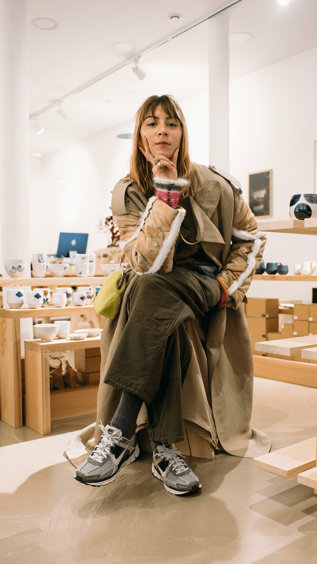 SNRKS Style : Vomero 5