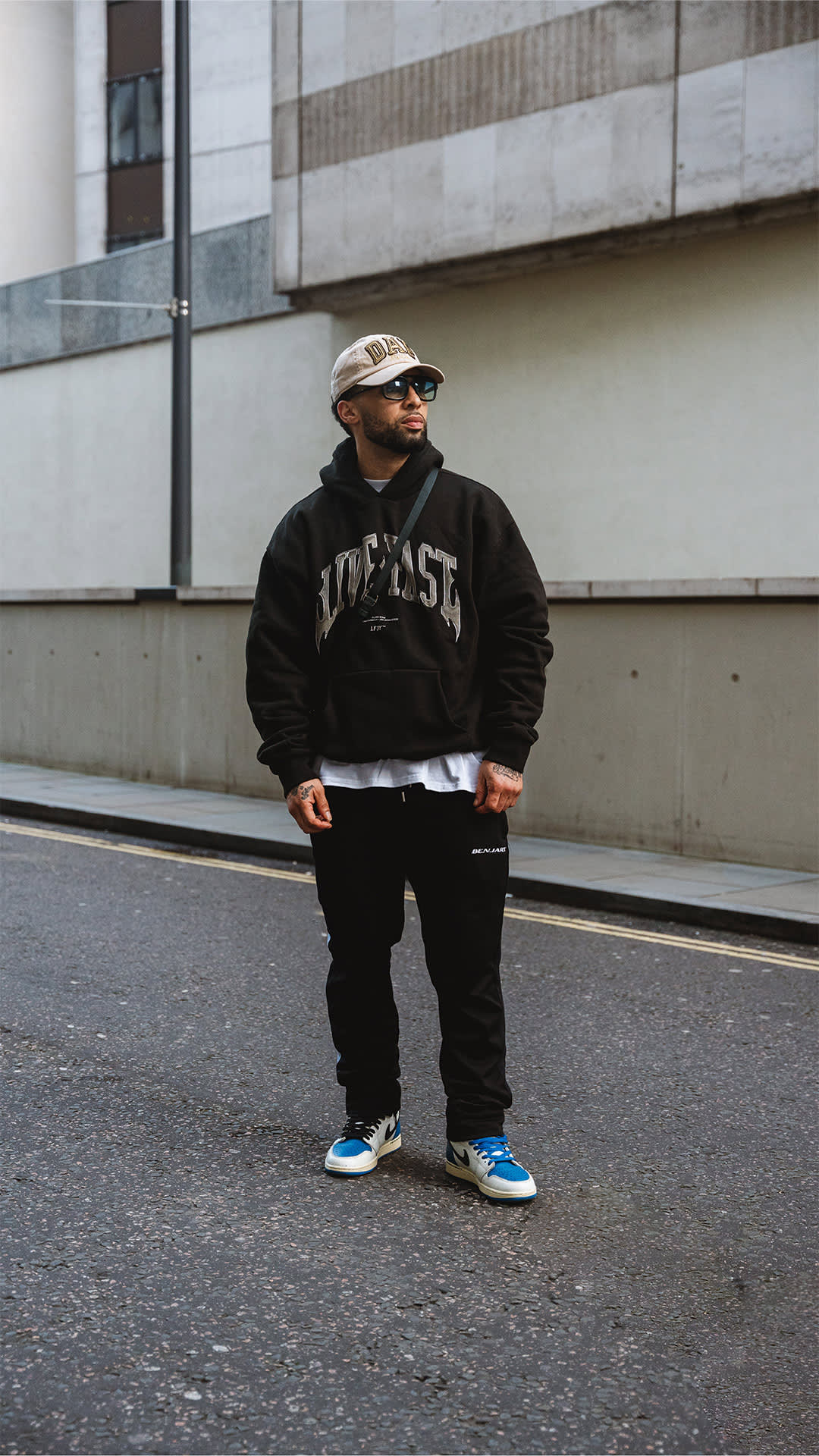 Street SNKRS: Londra Moda Haftası