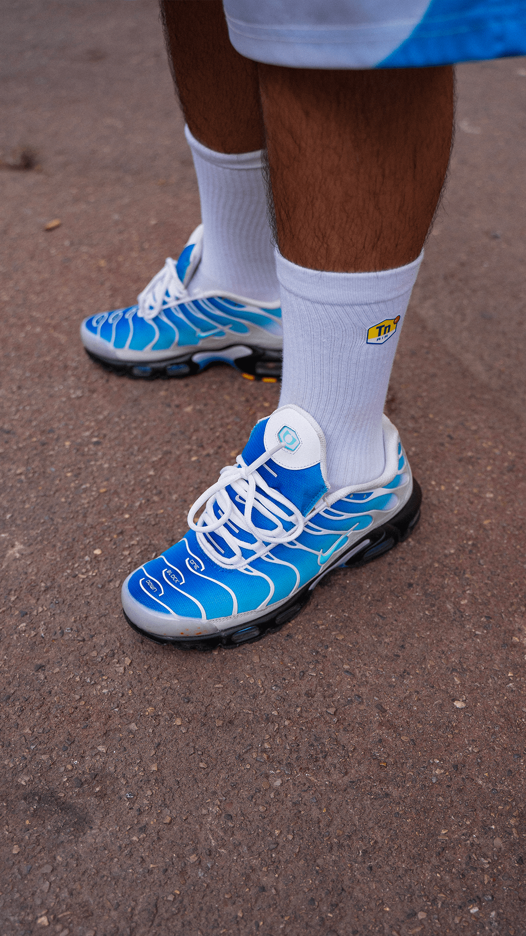 【NIKE公式】Street SNKRS：One Block Down x Air Max Plus - Marseille Pop-up