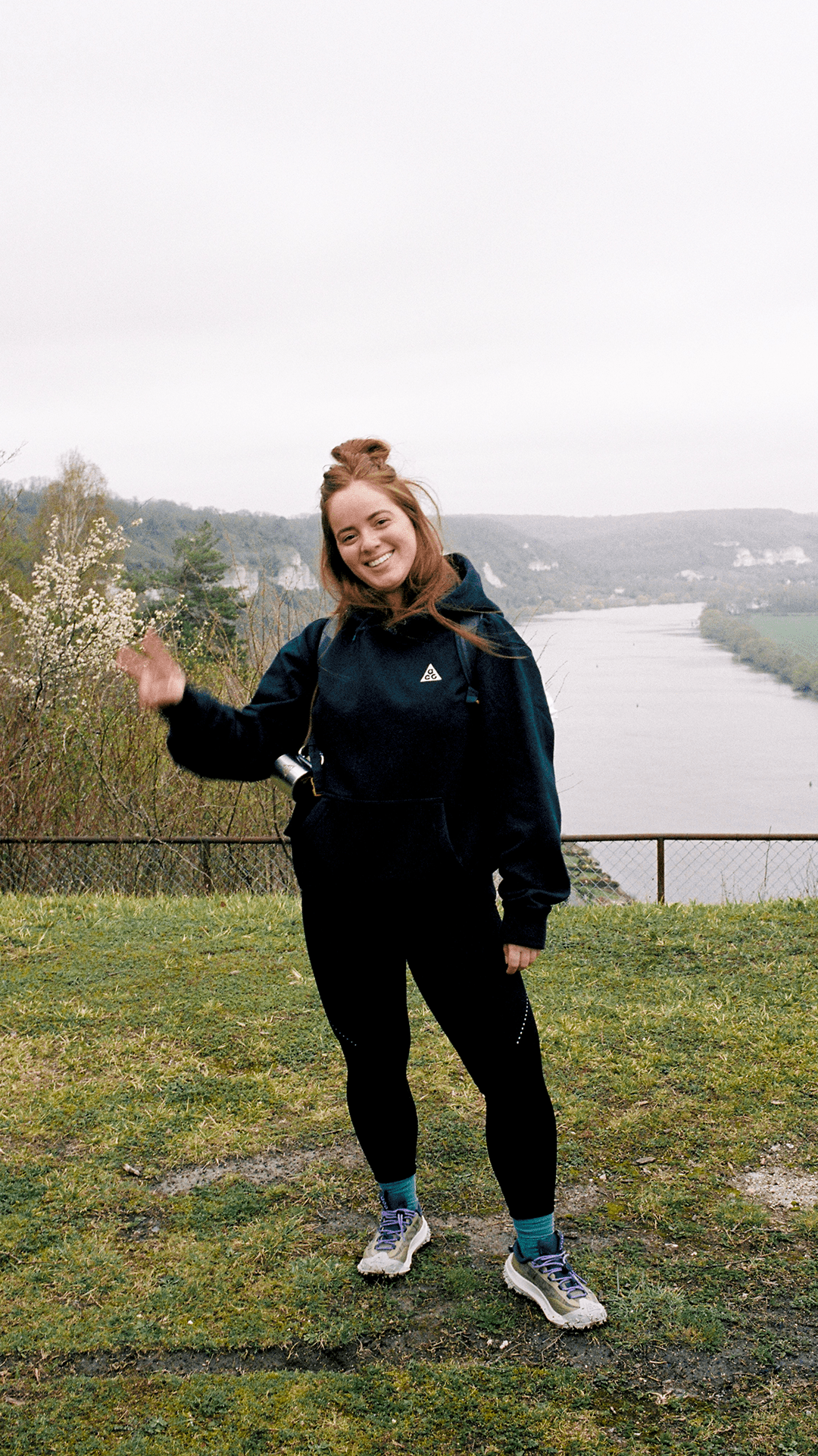 Street SNKRS : ACG Mountain Fly 2 Low