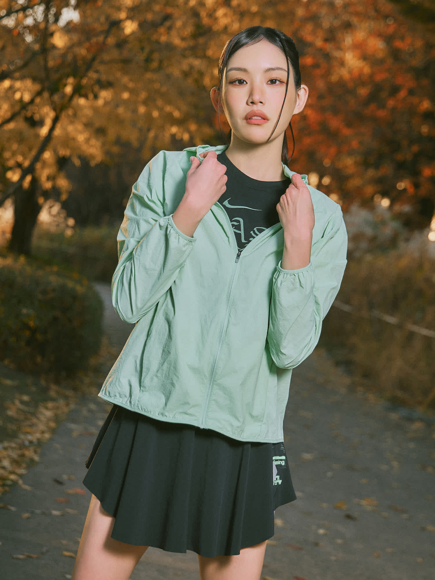 Куртка беговая женская Nike Tempo UV Protection Lightweight