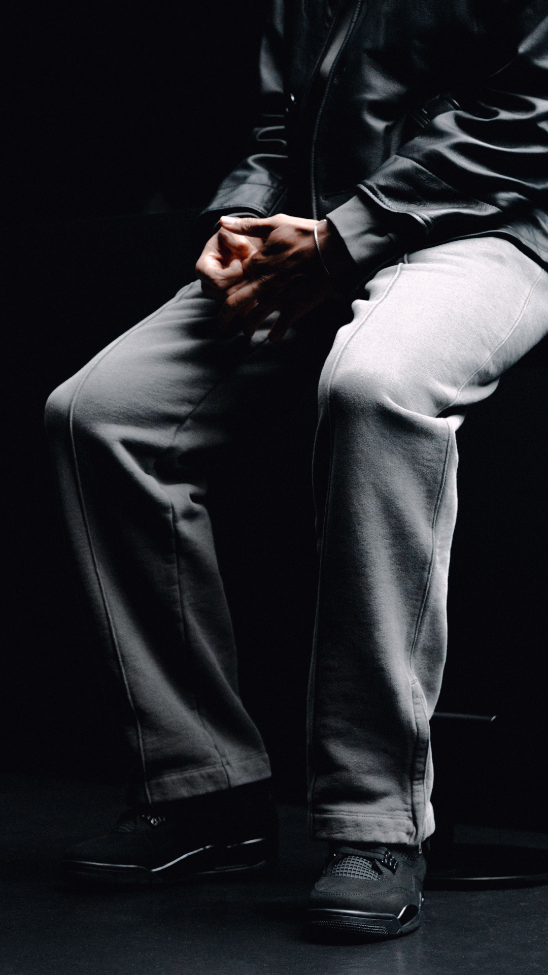 Air Jordan 4 "Black Cat": โดย solebox พร้อมกับ Jamal Musiala