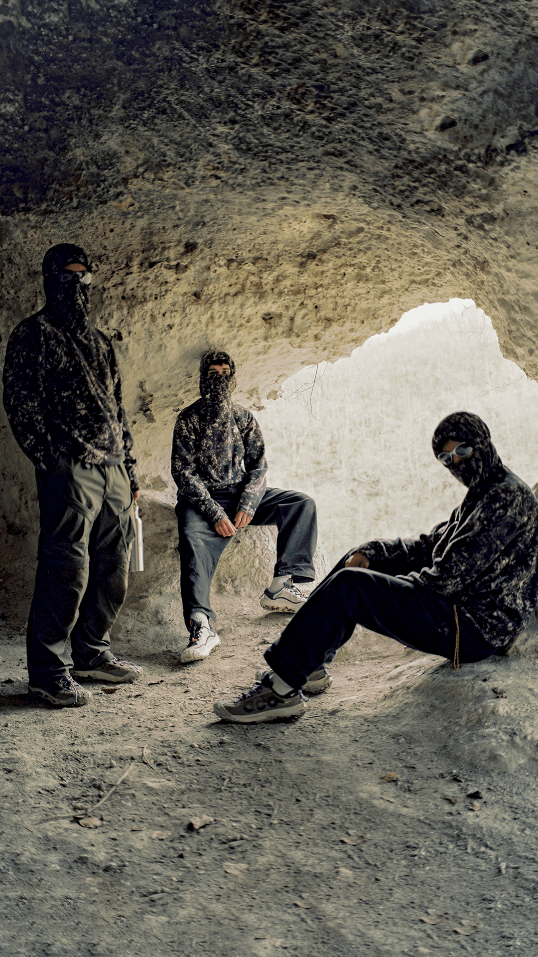 Street SNKRS: ACG Mountain Fly 2 Low