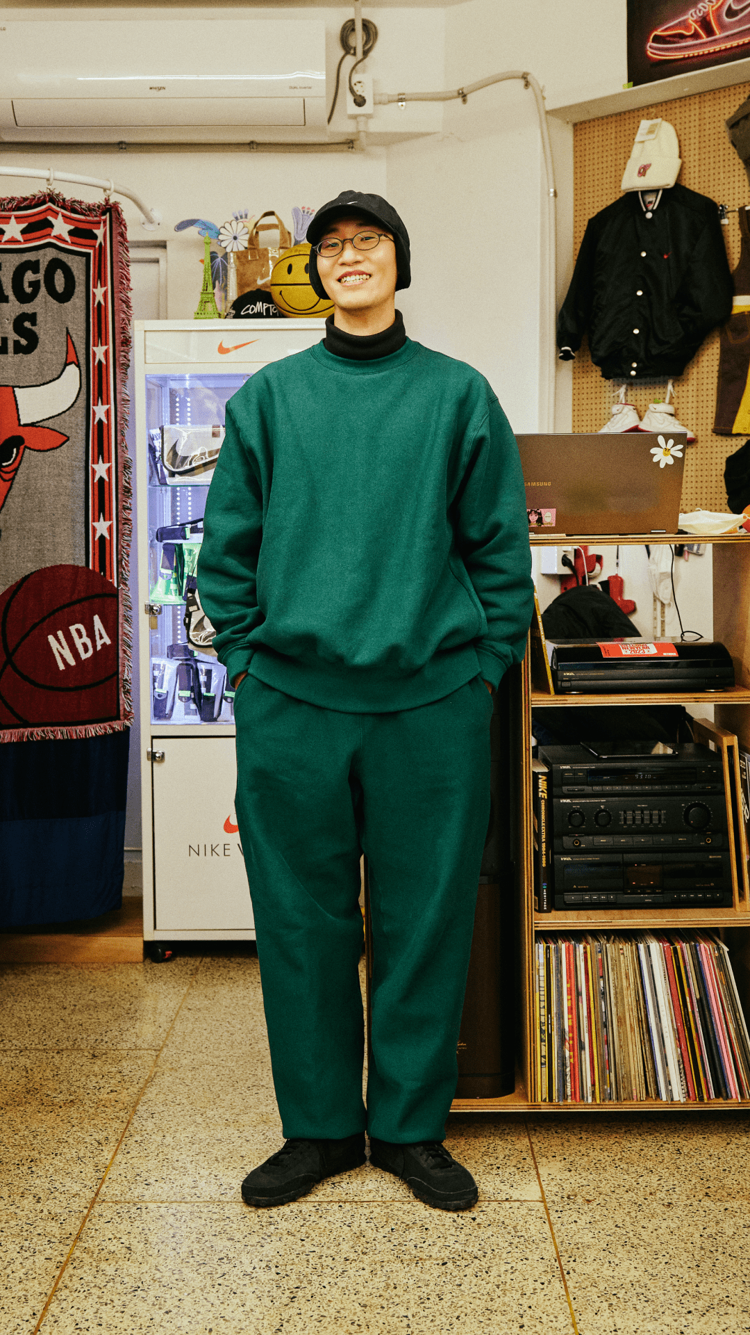 【NIKE公式】Street SNKRS：弘大