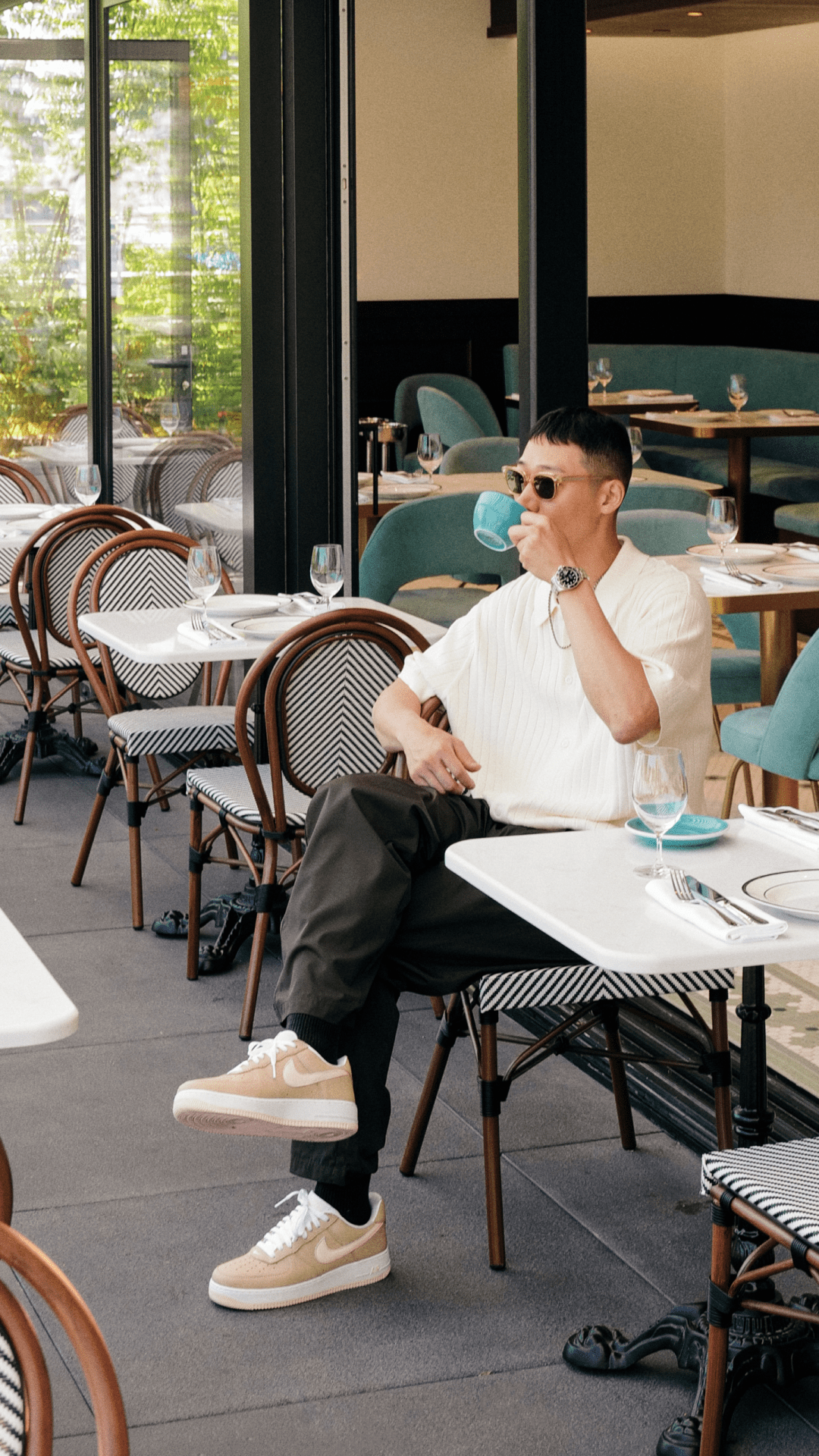 SNKRS Style: Air Force 1 'Linen'