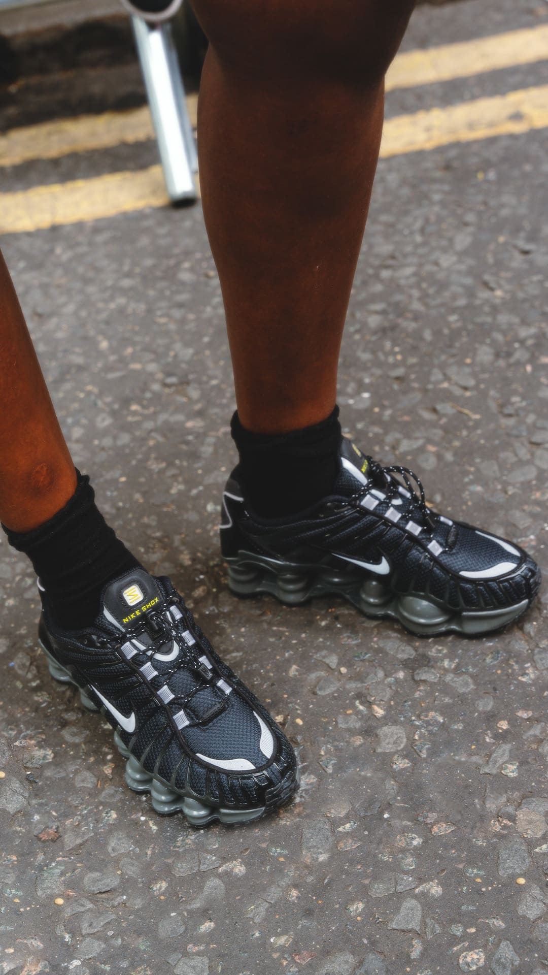 Street SNKRS : London Pride