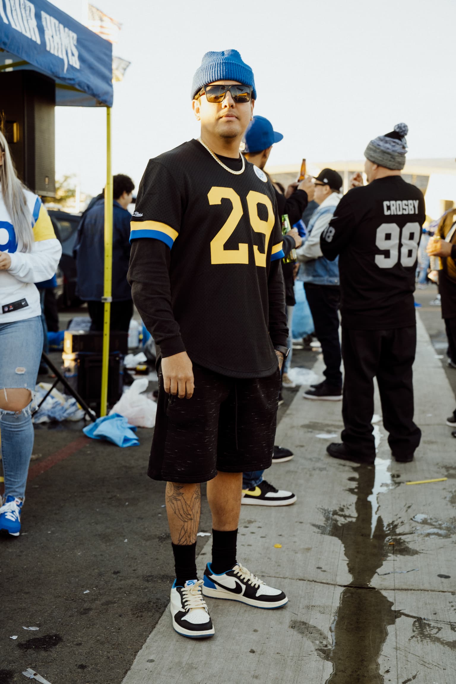 Street SNKRS x NFL: Las Vegas Raiders vs. Los Angeles Rams