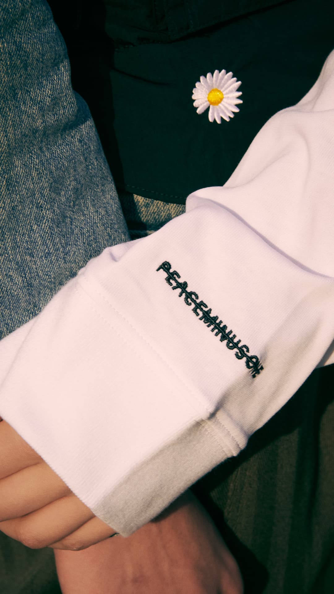 W stylu SNKRS: Nike Kwondo 1 x PEACEMINUSONE