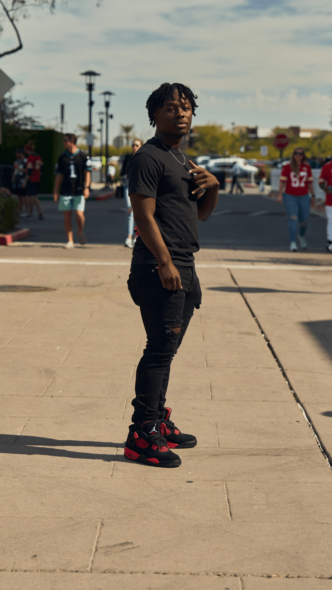 Street SNKRS: Super Bowl LVII