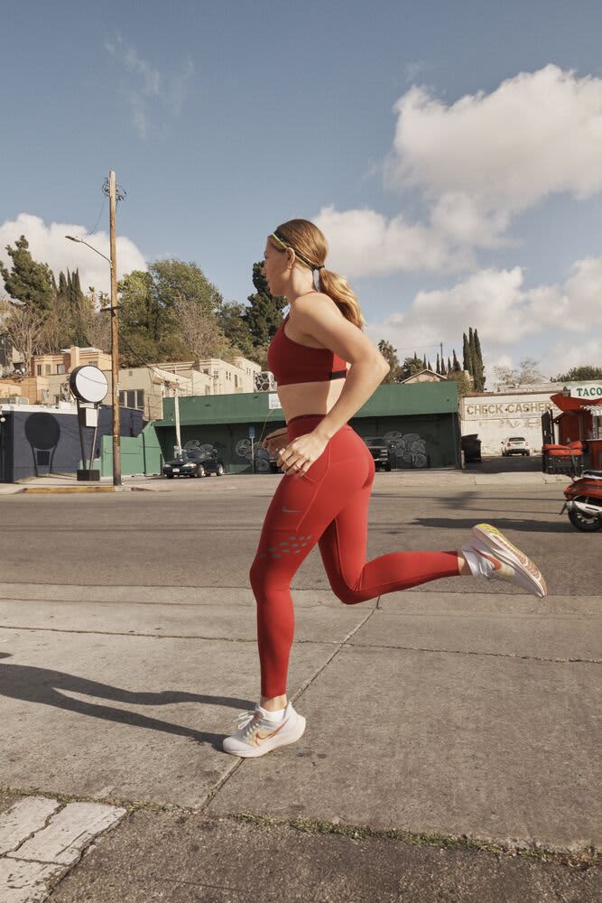 aceptar lanzamiento rompecabezas Cómo puedo conectar mi Nike Run Club App con dispositivos y aplicaciones de  colaboradores? | Ayuda de Nike