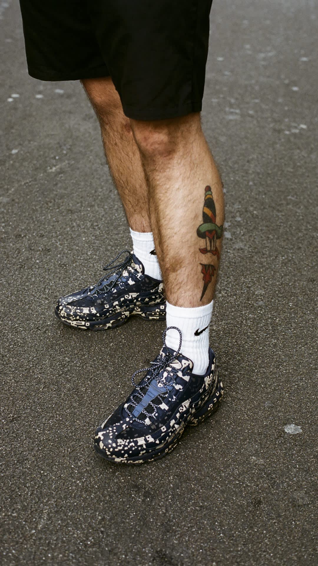 Street SNKRS : London Pride