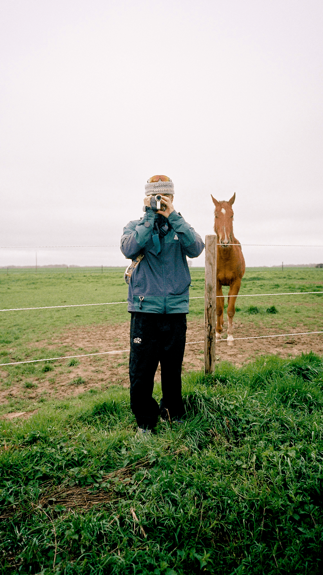 Street SNKRS: ACG Mountain Fly 2 Low