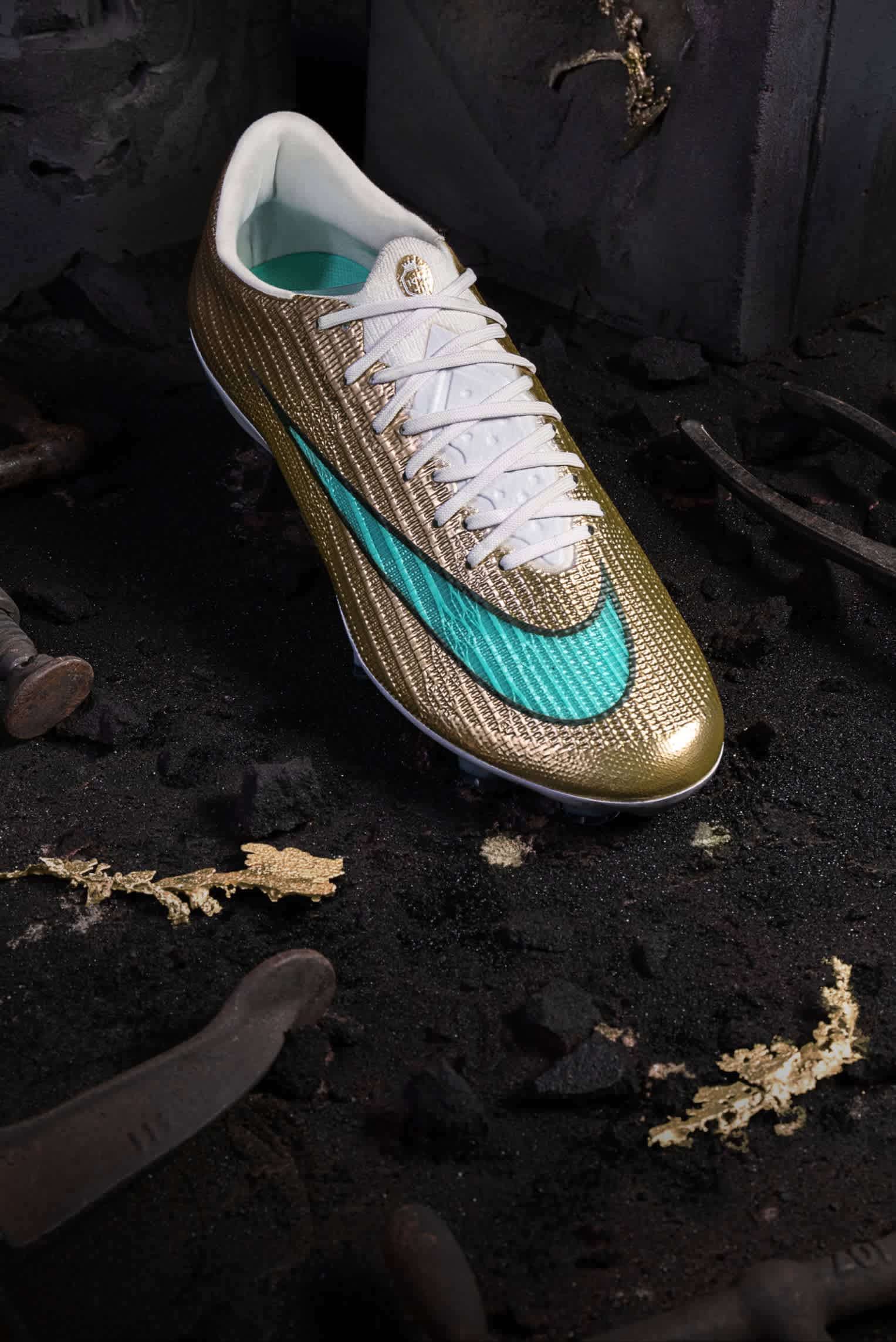 Nike Mercurial Mbappé サッカーシュズ袋付き Kylian Mbappe. Nike.com