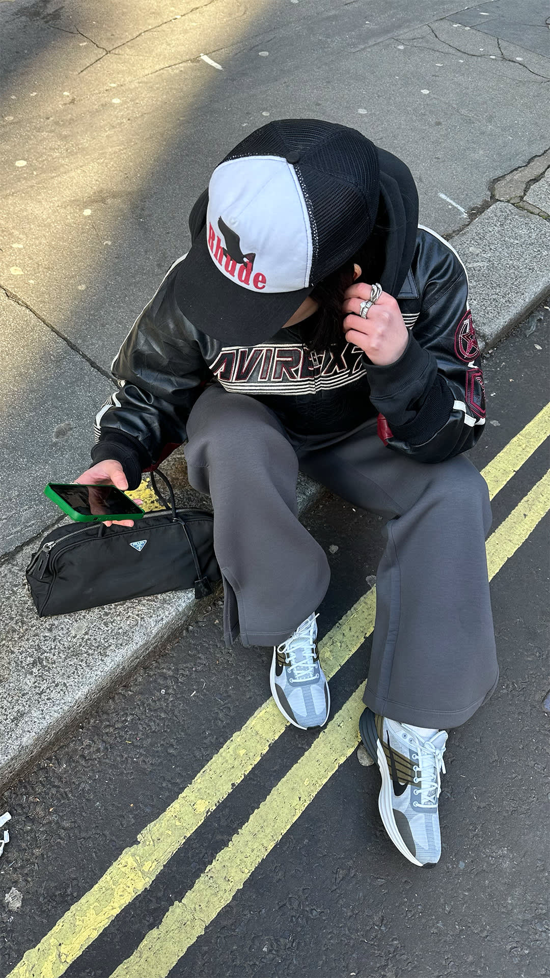 Street SNKRS: Las Lunar Roam al estilo de The Basement