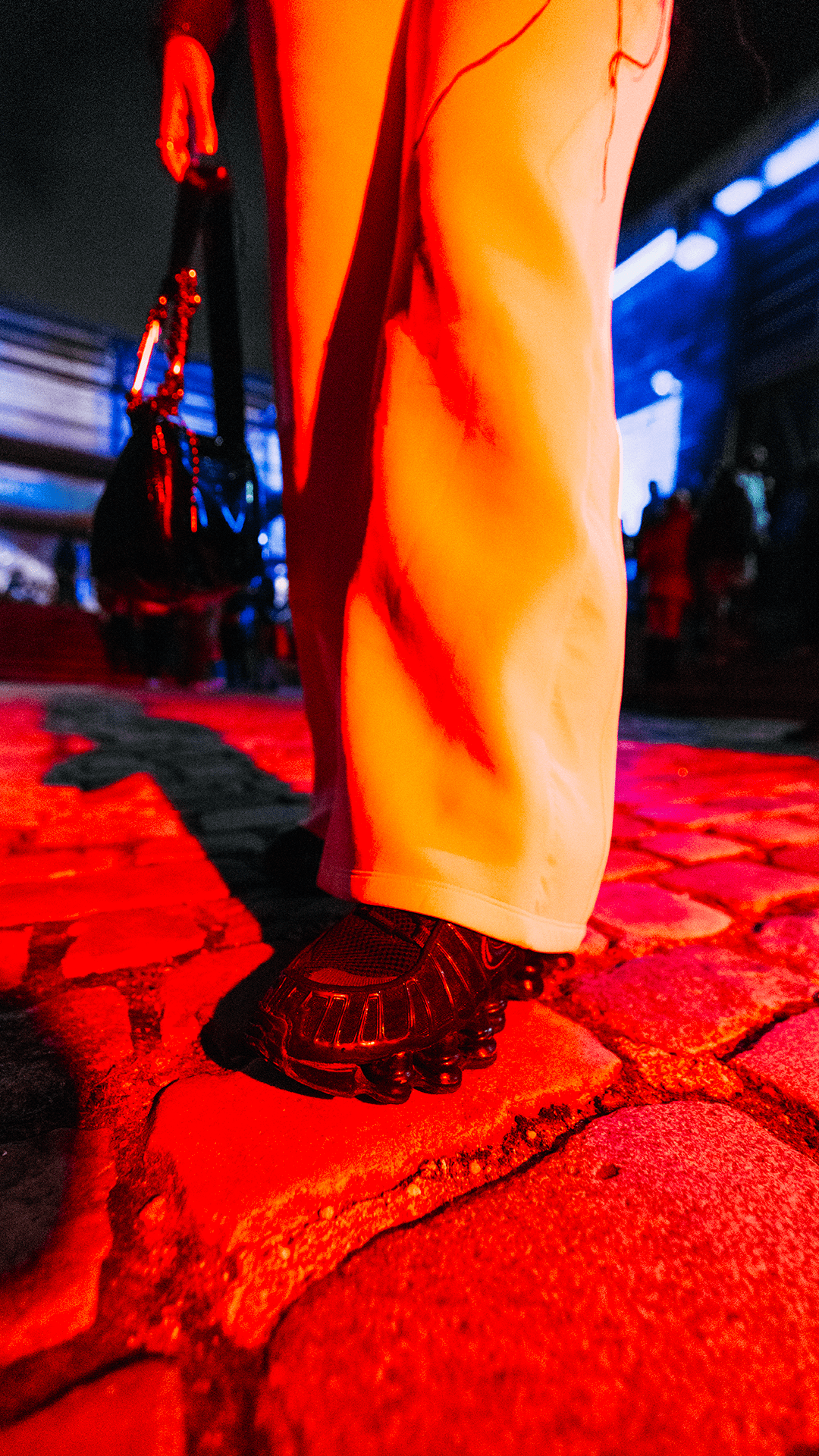 Street SNKRS: AMBUSH Nite Sport 