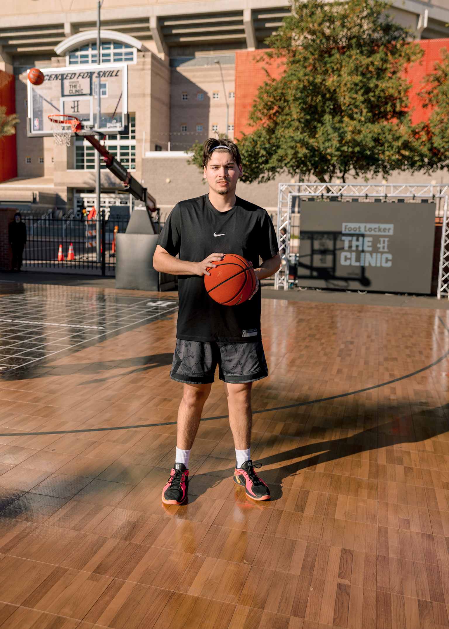 Street SNKRS: Book 2 Phoenix