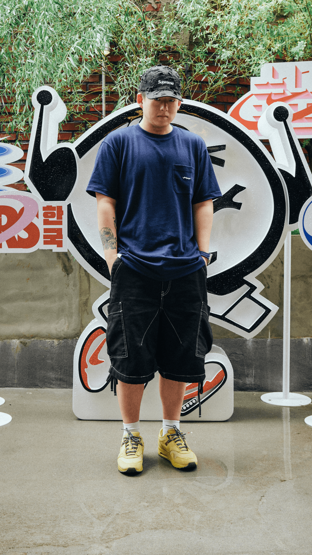 Street SNKRS: SNKRS Newsstand