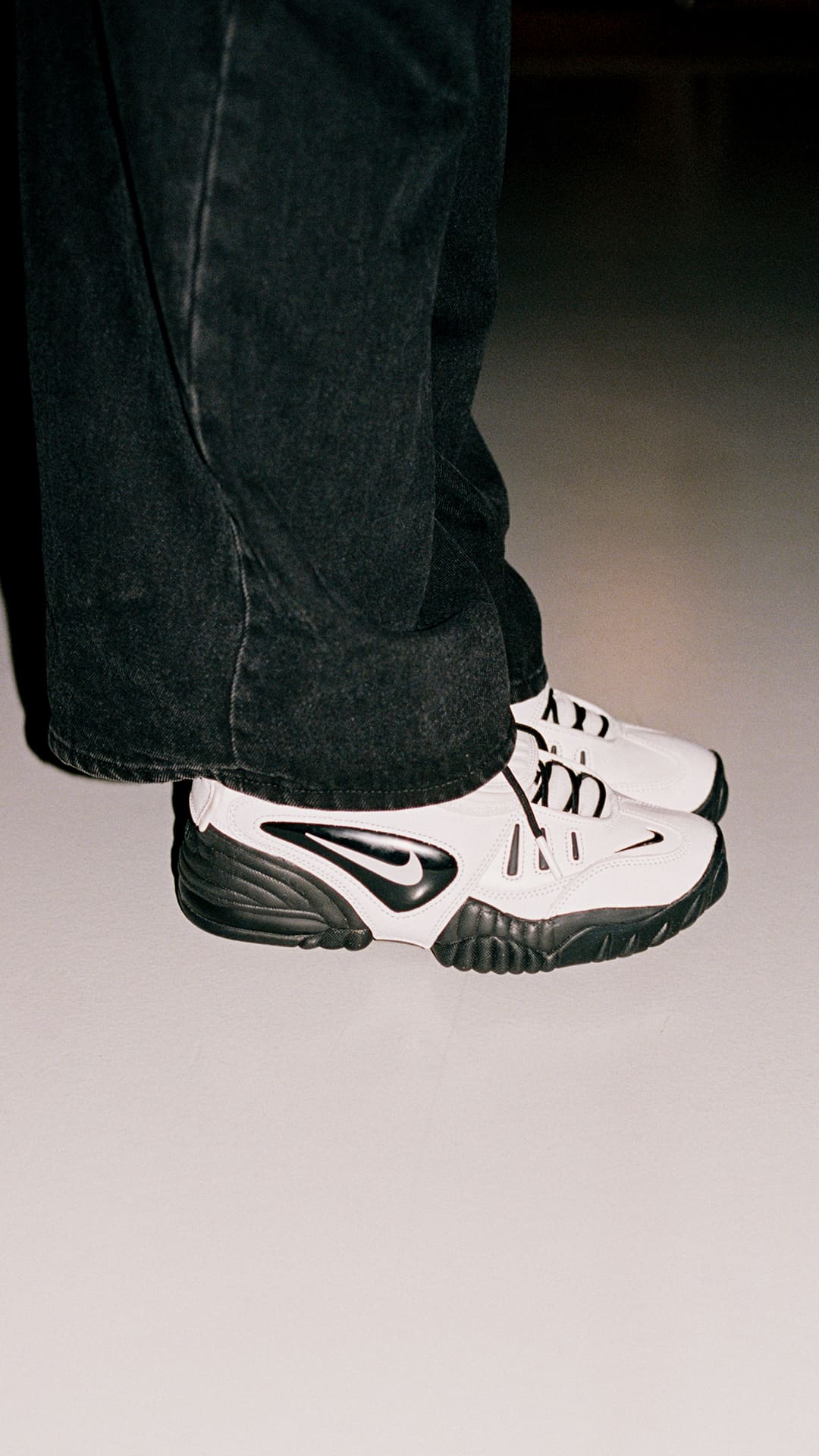Street SNKRS : Sneaker Sisterhood x Caramel Rock