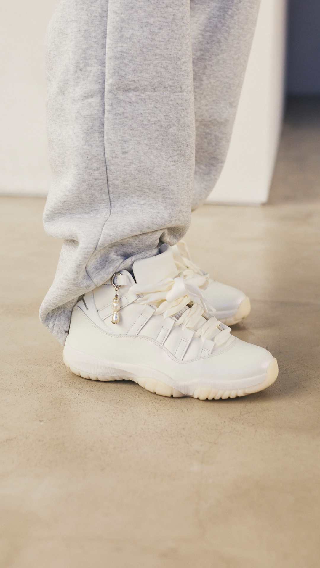Street SNKRS: AJ11 Pearl at Jordan World of Flight Shibuya