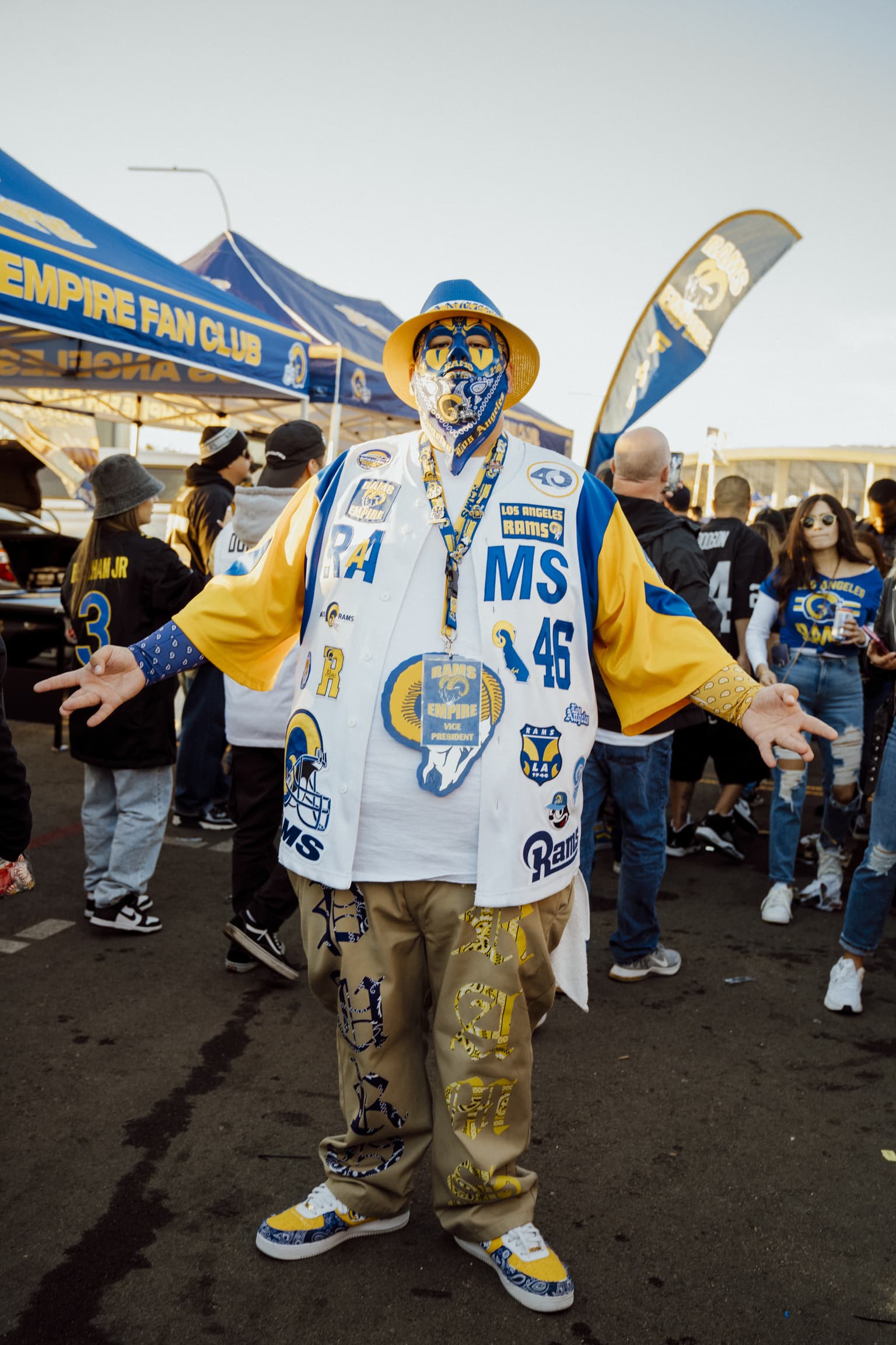 Street SNKRS x NFL: Las Vegas Raiders vs. Los Angeles Rams