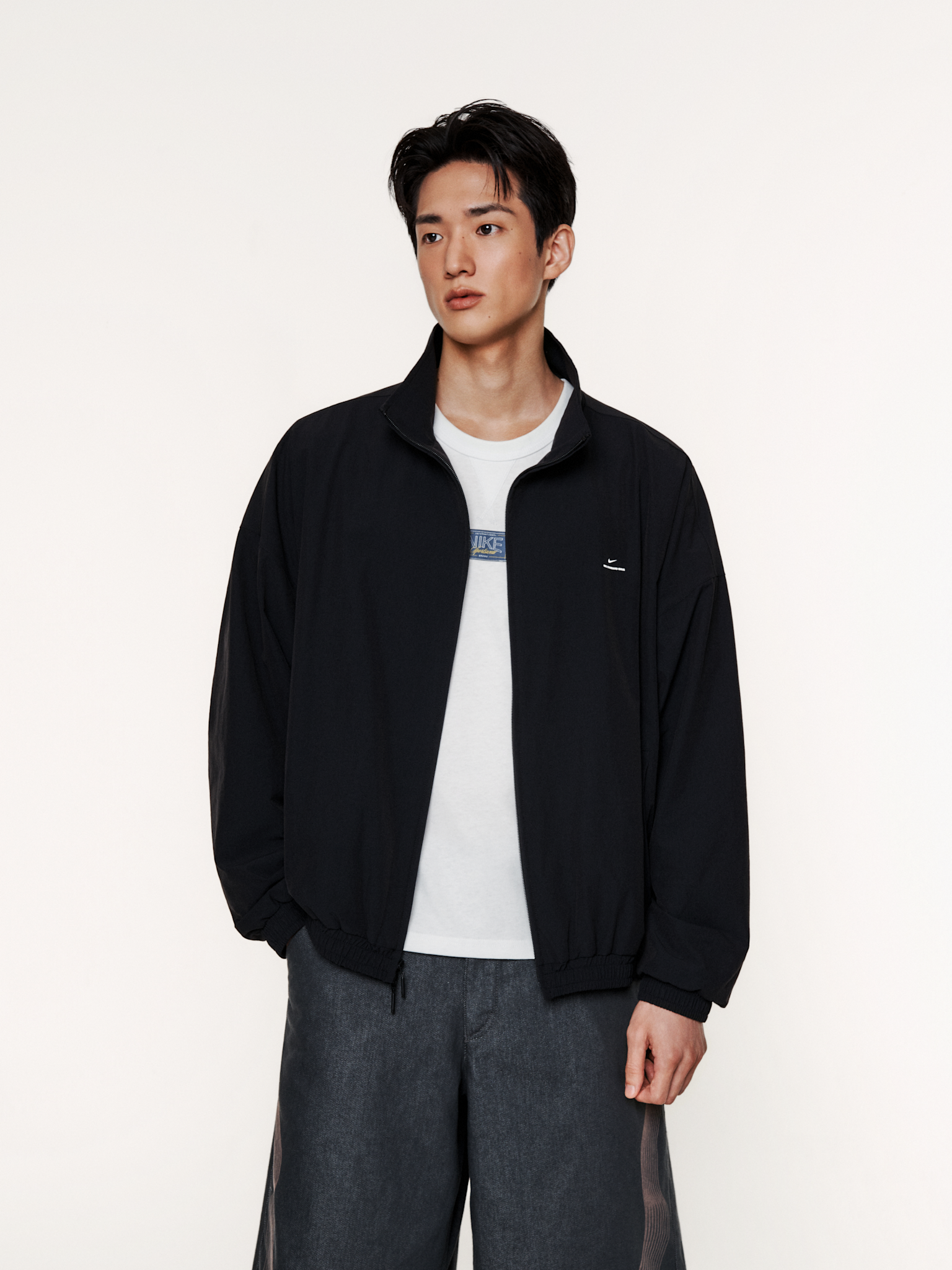 Футболка Nike Sportswear Premium Essential T-Shirt