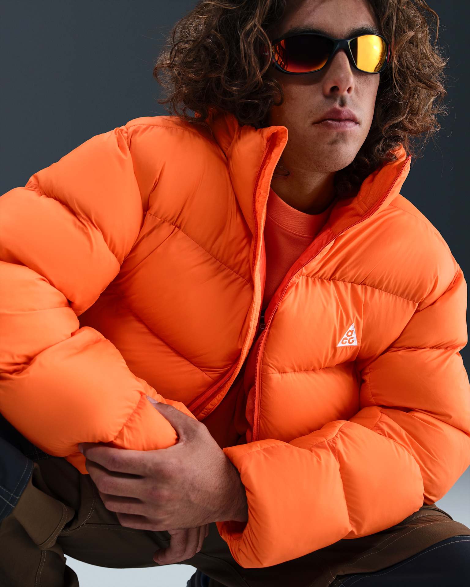 ナイキ ACG LUNAR LAKE フード付きプリマロフト オレンジ L Nike ACG 