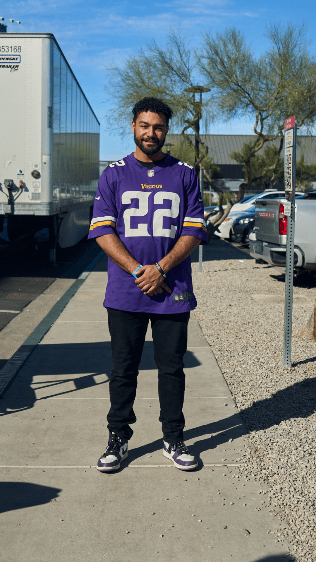 Street SNKRS: Super Bowl LVII