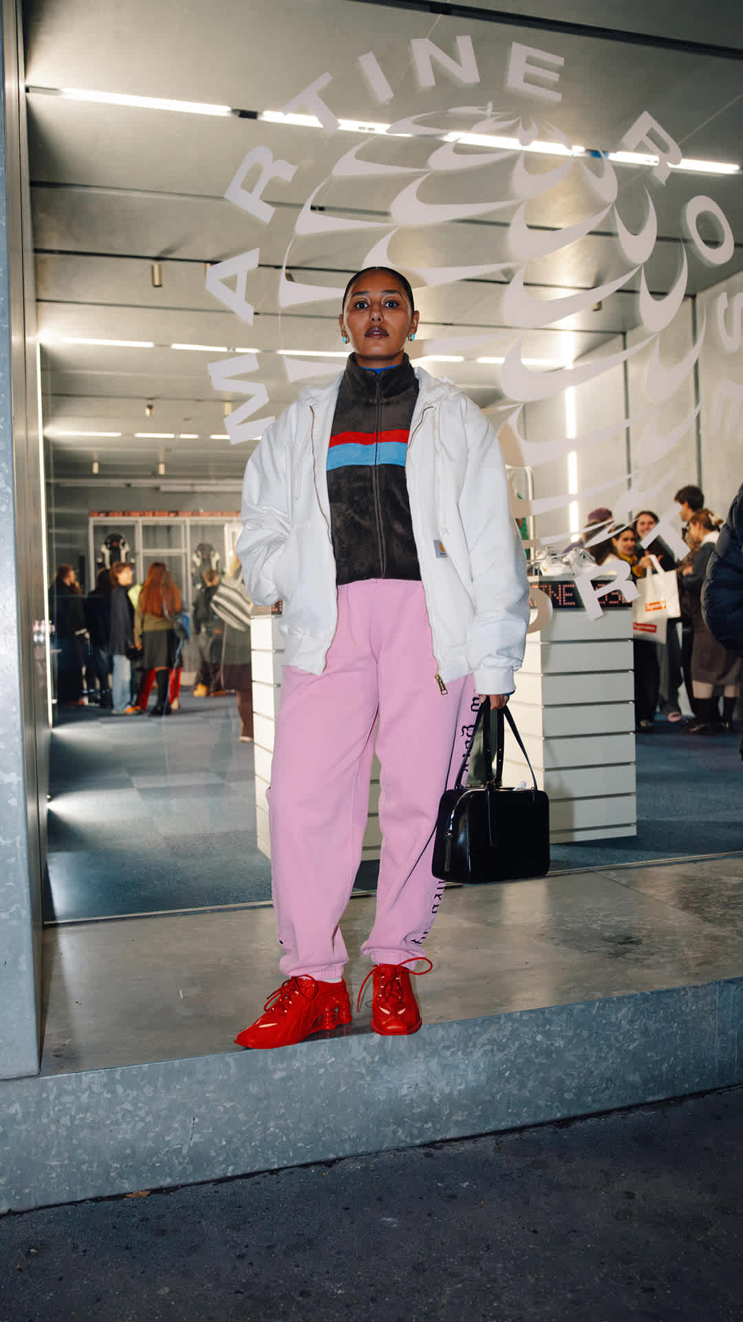 Street SNKRS : Martine Rose Shox MR4 x Slam Jam