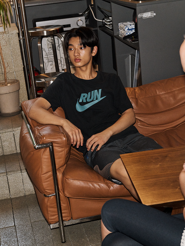 Футболка мужская Nike Dri-FIT Running T-Shirt