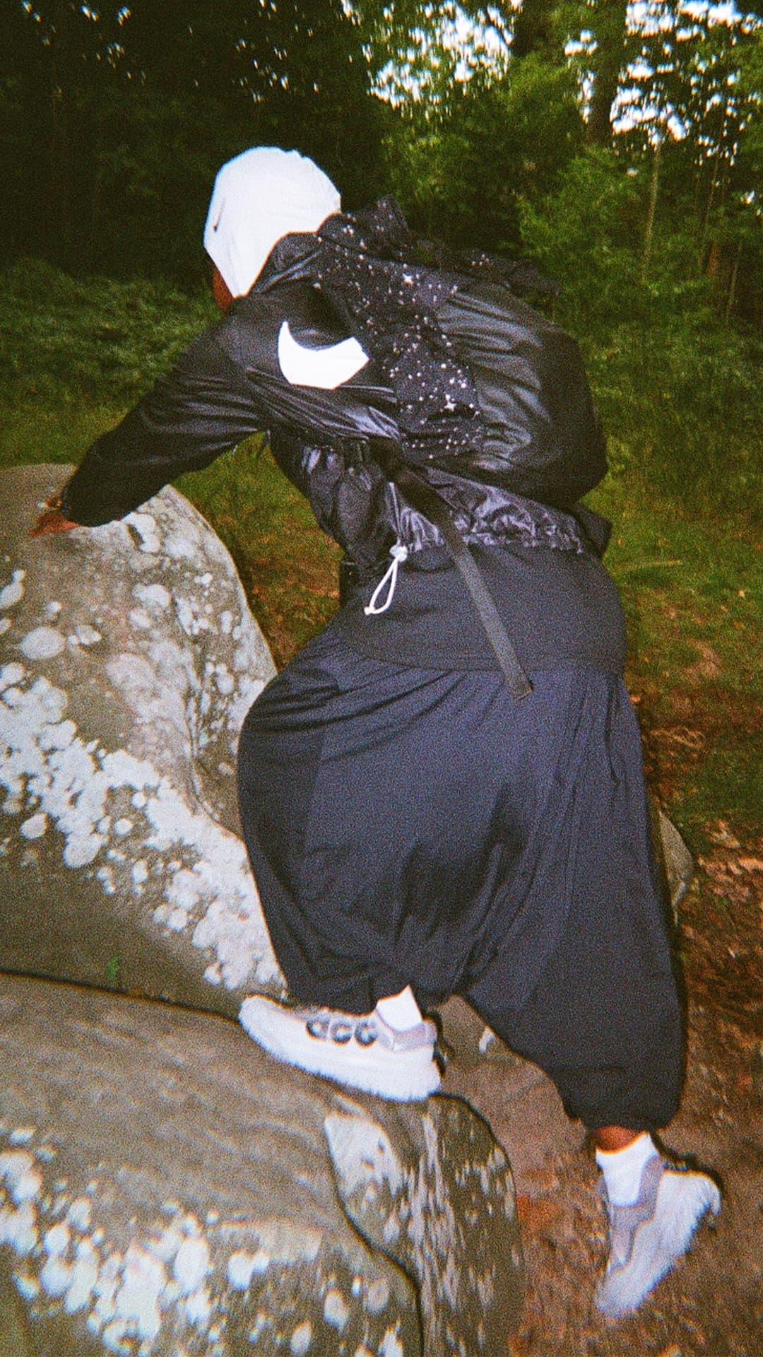 Street SNKRS: SNKRS Hiking Club x Yard School