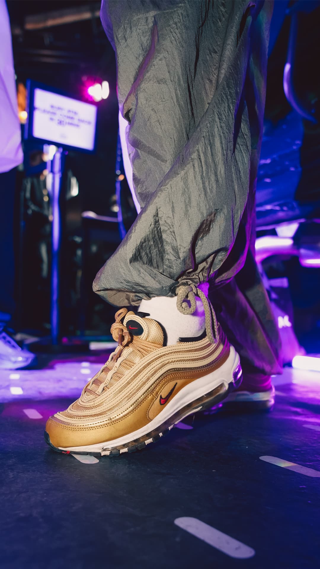 Street SNKRS : London DN Car Boot