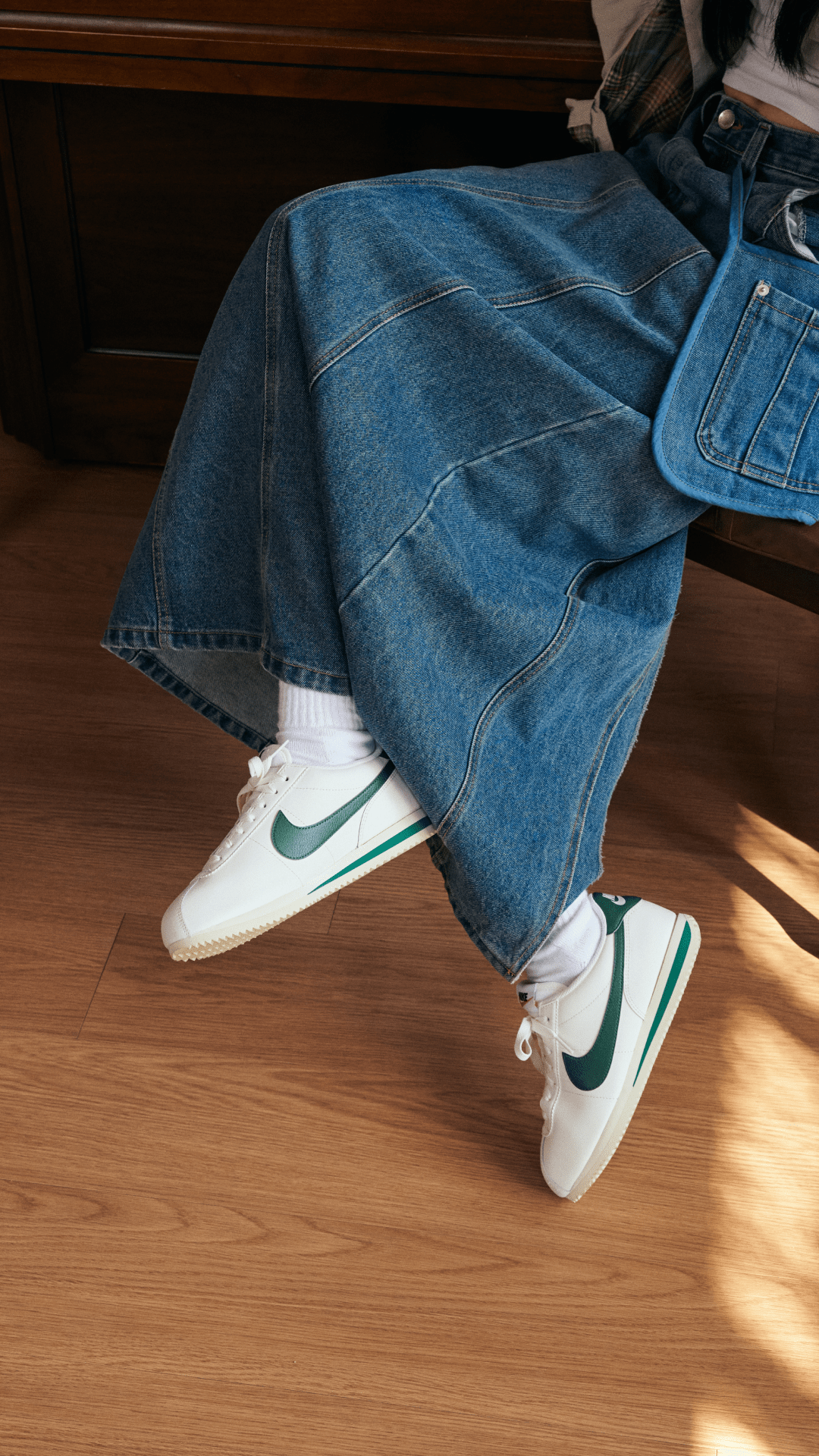 SNKRS Style: W Cortez