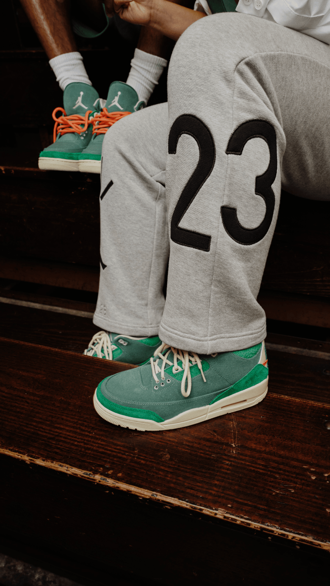 伝統を大胆で新しいスタイルにアレンジ：エア ジョーダン 3 x Nina Chanel Abney