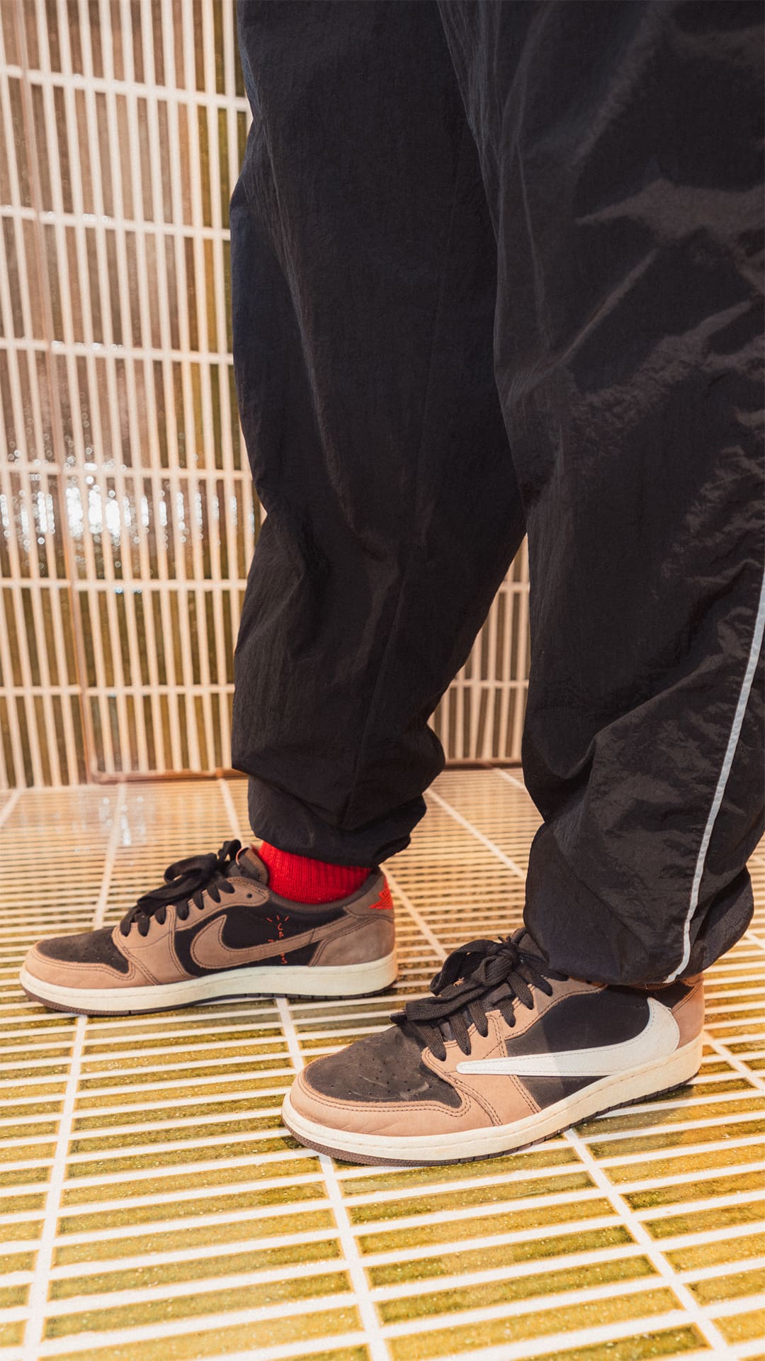 Street SNKRS: Bisque Golf 