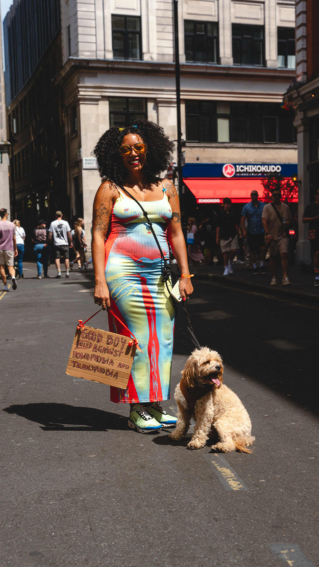 Street SNKRS: London Pride